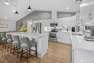 492 Ensign Avenue NW, Ocean Shores, WA 98569 - Photo 10