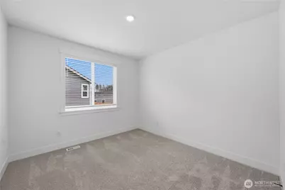 20401 Mystic Place E, Bonney Lake, WA 98391 - Photo 22