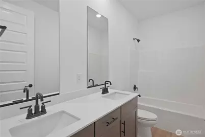 20401 Mystic Place E, Bonney Lake, WA 98391 - Photo 20