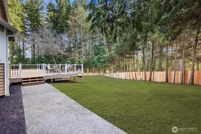 904 187th Place SW, Lynnwood, WA 98036 - Photo 32