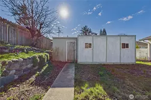 612 Redwood St, Port Townsend, WA 98368 - Photo 32