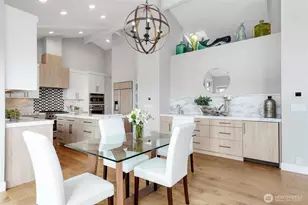 10475 Manitou Beach Dr NE, Bainbridge Island, WA 98110 - Photo 10