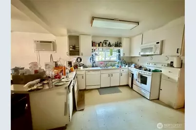 11204 122nd Street E, Puyallup, WA 98374 - Photo 12