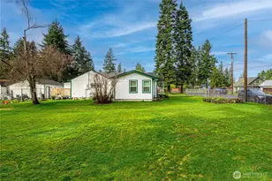 11204 122nd St E, Puyallup, WA 98374 - Photo 4