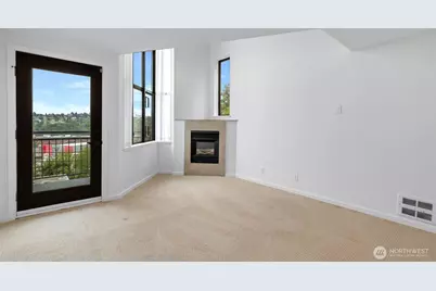 2048 13th Avenue W #8, Seattle, WA 98119 - Photo 18