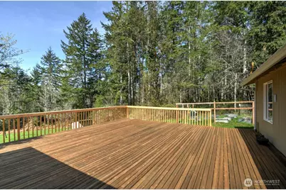 8910 Hunter Point Road NW, Olympia, WA 98502 - Photo 2