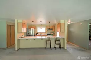 8910 Hunter Point Rd NW, Olympia, WA 98502 - Photo 6