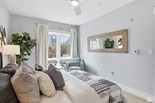 699 John St, Seattle, WA 98109 - Photo 22