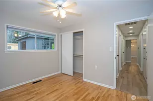 4403 Soundview Dr W, University Place, WA 98466 - Photo 22