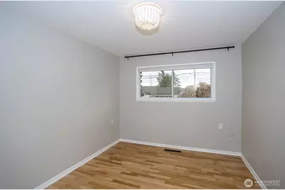 4403 Soundview Drive W, University Place, WA 98466 - Photo 26