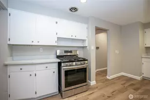 4403 Soundview Dr W, University Place, WA 98466 - Photo 14