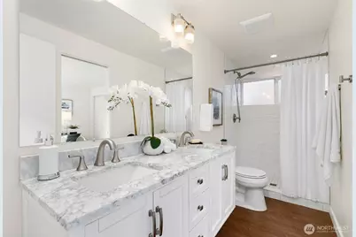 6226 44th Avenue NE, Seattle, WA 98115 - Photo 18