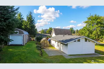 895 Wawona Avenue SW, Ocean Shores, WA 98569 - Photo 2