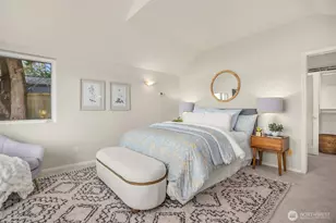 9549 Olympus Beach Rd NE, Bainbridge Island, WA 98110 - Photo 16