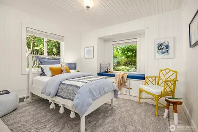 9549 Olympus Beach Road NE, Bainbridge Island, WA 98110 - Photo 22