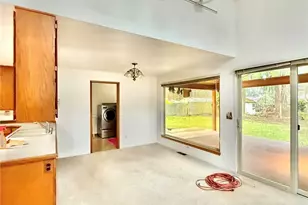 24306 106th Pl W, Edmonds, WA 98020 - Photo 8