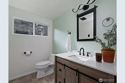 744 Spitfire Lane, Oak Harbor, WA 98277 - Photo 14