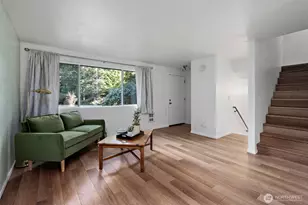 744 Spitfire Ln, Oak Harbor, WA 98277 - Photo 8