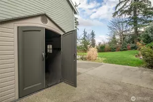 421 111th Ave E, Edgewood, WA 98372 - Photo 36