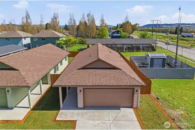 204 Douglas Street, Longview, WA 98632 - Photo 2
