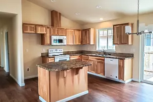 204 Douglas St, Longview, WA 98632 - Photo 14