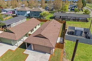 204 Douglas St, Longview, WA 98632 - Photo 4