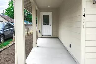 204 Douglas St, Longview, WA 98632 - Photo 16