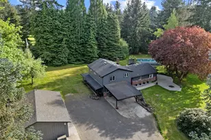 410 Studebaker Spur 2, Castle Rock, WA 98611 - Photo 2
