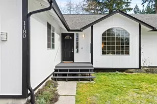 1180 E Trails End Dr, Belfair, WA 98528 - Photo 2