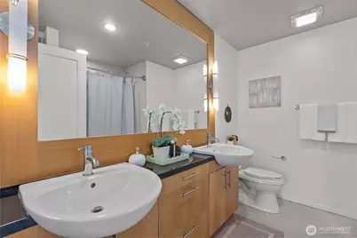 2721 1st Avenue #1007, Seattle, WA 98121 - Photo 22