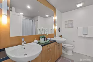 2721 1st Ave, Seattle, WA 98121 - Photo 22