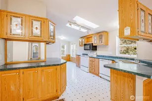 2604 33rd Trail NE, Olympia, WA 98506 - Photo 8