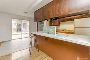 24314 22nd Ave S, Des Moines, WA 98198 - Photo 10