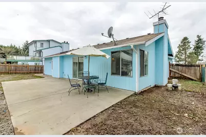 24314 22nd Avenue S, Des Moines, WA 98198 - Photo 30