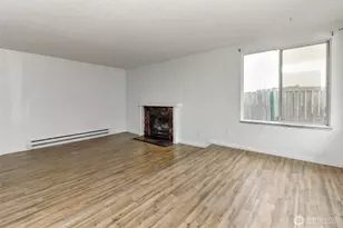 24314 22nd Ave S, Des Moines, WA 98198 - Photo 4