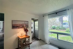215 E 48th St, Tacoma, WA 98404 - Photo 4