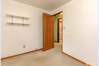 215 E 48th Street, Tacoma, WA 98404 - Photo 14