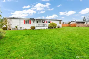 5900 64th St NE, Marysville, WA 98270 - Photo 4