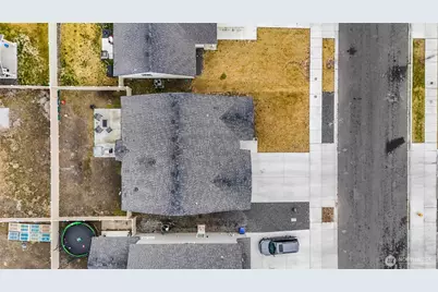 1120 W Aspen Road, Moses Lake, WA 98837 - Photo 2