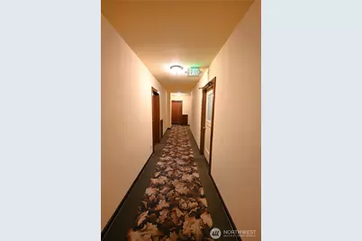 16 Valley Street, Seattle, WA 98109 - Photo 14