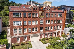 16 Valley St, Seattle, WA 98109 - Photo 2