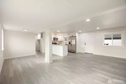 2240 W Broadway #121, Moses Lake, WA 98837 - Photo 8