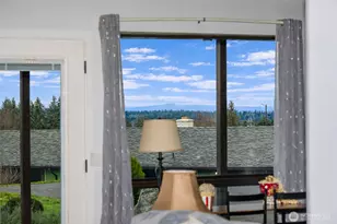 1301 S 3rd Ave, Sequim, WA 98382 - Photo 4