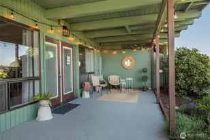 1301 S 3rd Ave, Sequim, WA 98382 - Photo 4