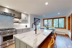 7577 Canyon View Dr, Glacier, WA 98244 - Photo 10