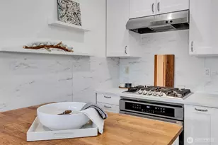 3003 NW 65th St, Seattle, WA 98117 - Photo 10