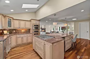 3725 Hollywood Dr NE, Olympia, WA 98516 - Photo 20