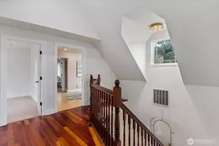 3725 Hollywood Dr NE, Olympia, WA 98516 - Photo 32