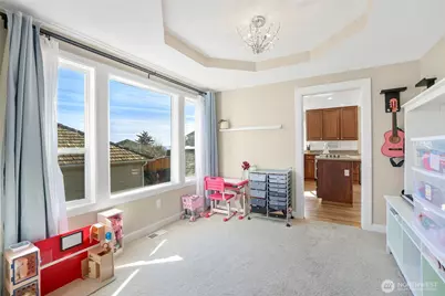 4616 Country Club Drive NE, Tacoma, WA 98422 - Photo 10