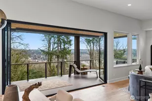 11921 90th Ave NE, Kirkland, WA 98034 - Photo 28